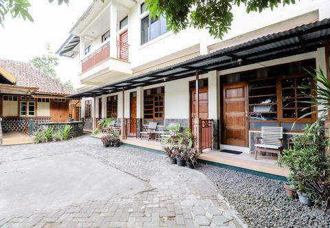 Bên ngoài Hotel Wismancala Kaliurang