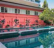Swimming Pool 6 Sandalay Resort Pattaya - Buy Now Stay Later