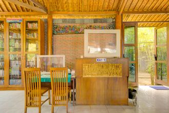 Lobby 4 Capital O 3840 Java Hotel & Resto