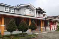 Exterior OYO 3828 Villa Kota Bunga Blok Q