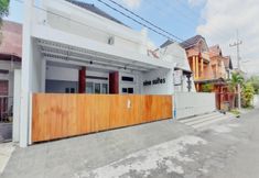 Exterior 5 OYO 3820 Nine Suites Syariah