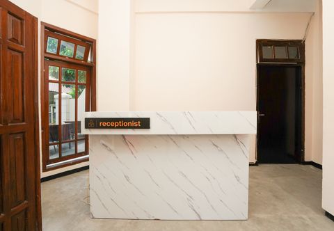 Lobby Omah Ahmad Yani Surabaya