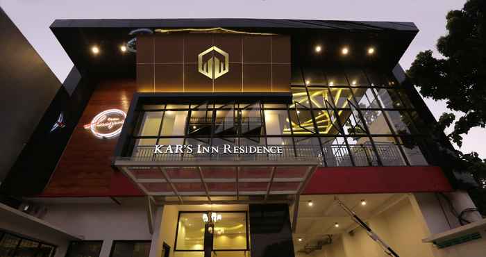 Exterior Kar's Inn Tembalang