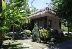 Luar Bangunan 2 Papa's Home And Rabbit Café