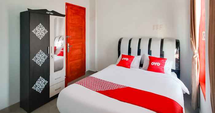 Kamar Tidur OYO 3844 Shinta Guesthouse