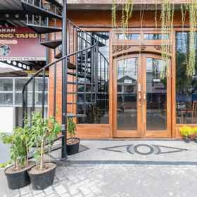 Exterior / Building 1 Hotel O Prawirotaman Near Keraton Yogyakarta Formerly Paris Guesthouse, Terminal Palbapang Hotels