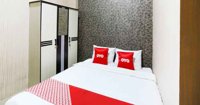 Kamar Tidur OYO 3854 Pama Syariah Inn