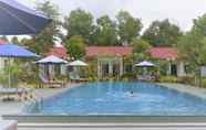Hồ bơi 7 Rain Forest Resort Phu Quoc