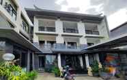 Bangunan 3 OYO 3851 Seri Sukmawati Residence Syariah