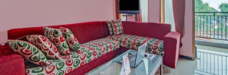 Lobby OYO 3866 Villa Gothick