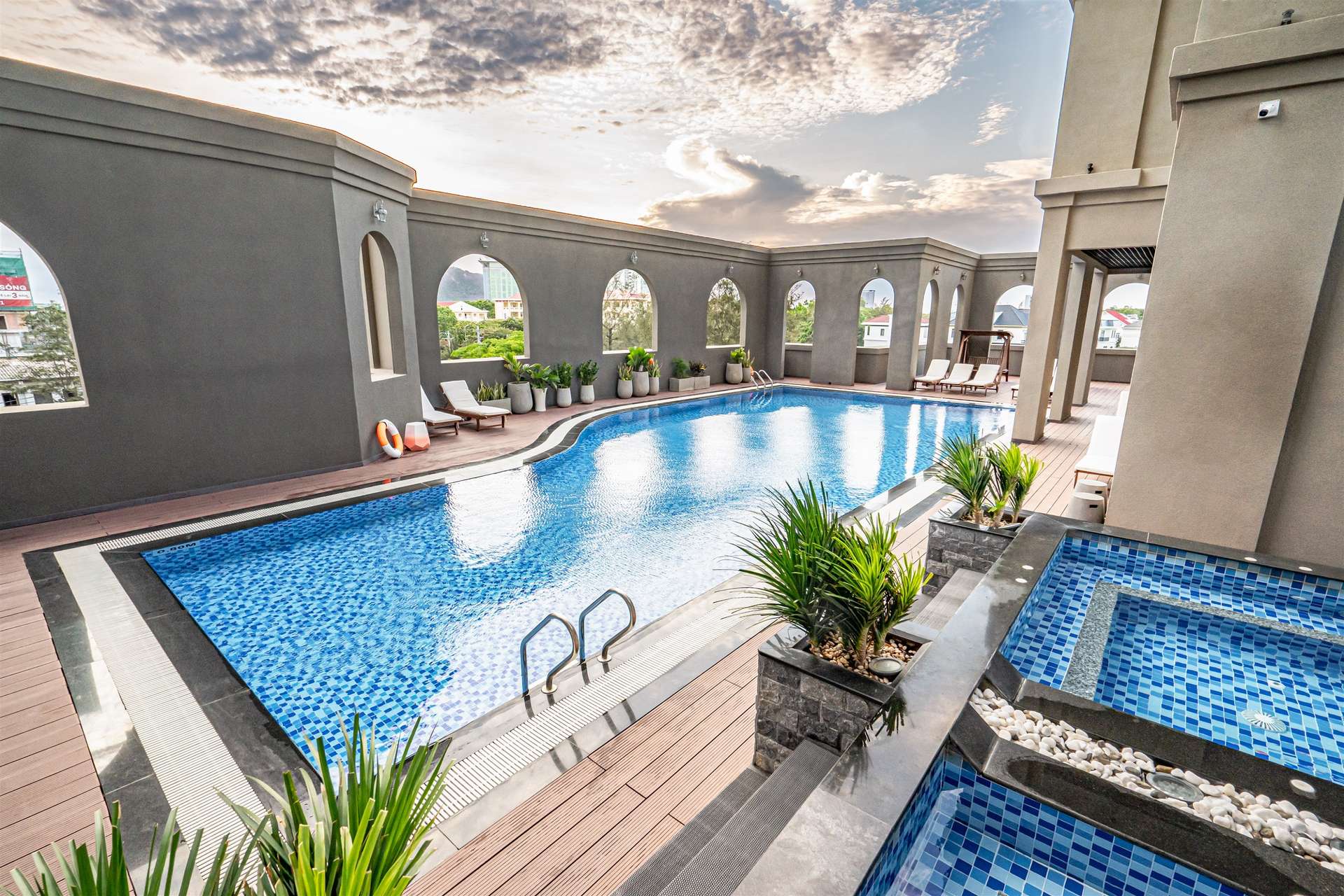 The Cap Hotel - Khách sạn 4 sao Vũng Tàu