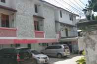 Exterior OYO 3872 Wisma Family