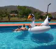 Swimming Pool 5 Taakradan Valley Resort