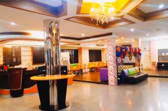 Lobi 4 B J Hotel Suratthani