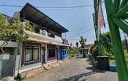 Bangunan 2 OYO 3895 D'Luck Guesthouse