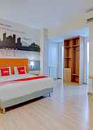 BEDROOM Super OYO 3905 Graha 100 Guest House Syariah