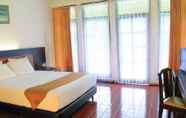 Kamar Tidur 3 Danau Toba International Cottage Brastagi