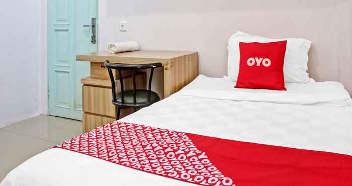 Bedroom OYO 3920 Himawari Homestay