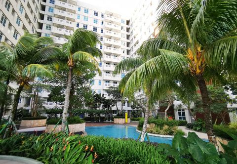 Swimming Pool Apartmen Borneo Bay 16FB Balikpapan