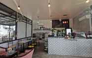 Bar, Cafe and Lounge 3 Khoom Loei Vill