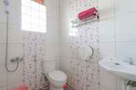 In-room Bathroom Lembur Incu Syariah Villa