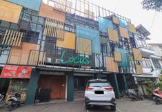 外部的 2 Locus Rooms