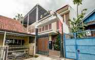 ภายนอกอาคาร 2 OYO 90938 Eco Guest House Syariah