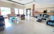 Lobby 4 Lilianto Hotel Polewali Mitra RedDoorz