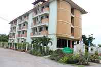 Bangunan Raya Rajapruek Hotel