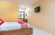 Kamar Tidur 5 OYO 682 Fishering Home