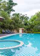 SWIMMING_POOL 100 Boutique Hotel