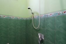 객실 내 욕실 Cantik Hotel