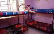 Kamar Tidur 5 Dorm Melati Pak Abu