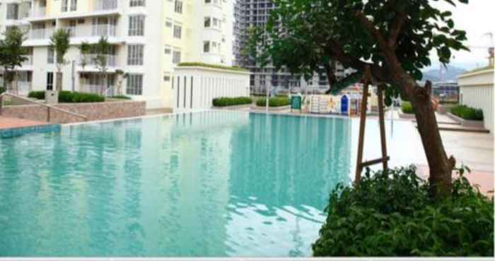 Swimming Pool Dorm Melati Pak Abu