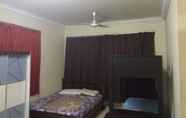 Bedroom 6 Dorm Melati Pak Abu