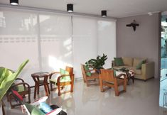 Lobby 6 The Vert Apartment