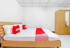 Bedroom 6 OYO 525 MRT Phetkasem 48/1 Place