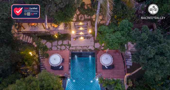 Kolam Renang Sacred Valley by Pramana Villas