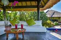 Fasilitas Hiburan North Bali Beach Villa Ayu