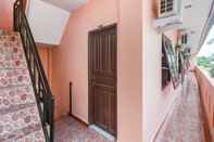 Common Space OYO 3937 Teratai Guest House