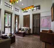 Lobi 2 ARCS House Menteng by Jambuluwuk