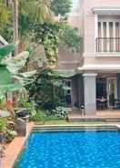 SWIMMING_POOL Saffron Suites Syariah