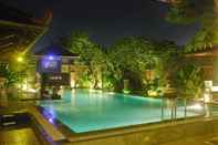 Swimming Pool Opulence PPM Edelweiss Hideaway Solo