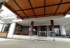 Exterior 6 OYO 3976 Villa Cisarua
