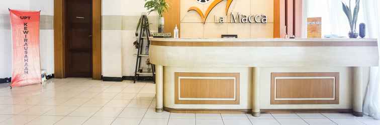 Lobi OYO 3970 Hotel La Macca Makassar