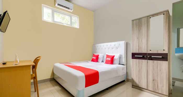 Bedroom OYO 3972 Simega Residence