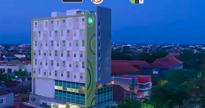 Exterior Zest Parang Raja Solo by Swiss-Belhotel International