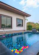 SWIMMING_POOL Ellewood Pool Villa