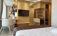 Bedroom 5 Louis Kienne Chadstone Cikarang