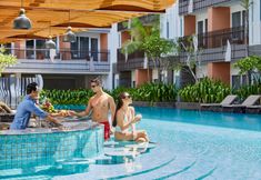Bar, Cafe and Lounge 6 Fairfield by Marriott Bali Kuta Sunset Road